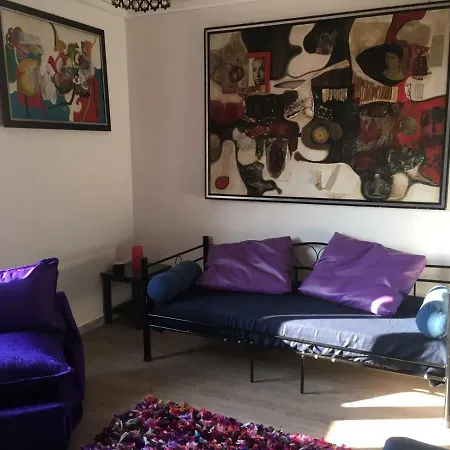 Tezone Apartment